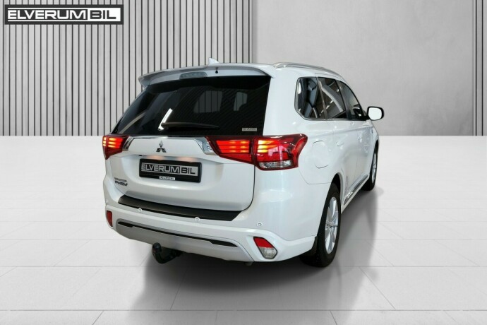 mitsubishi-outlander-elektrisitetbensin-2019-big-6