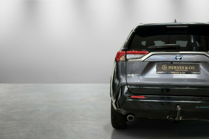 toyota-rav4-elektrisitetbensin-2022-big-9