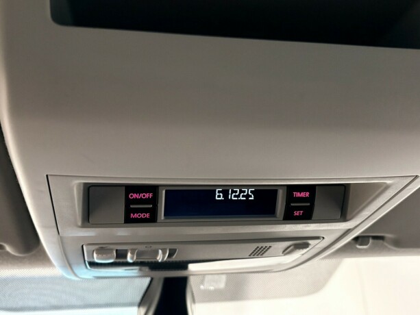 volkswagen-transporter-diesel-2019-big-20