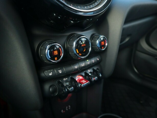 mini-cooper-diesel-2015-big-15