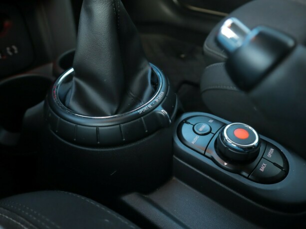 mini-cooper-diesel-2015-big-14