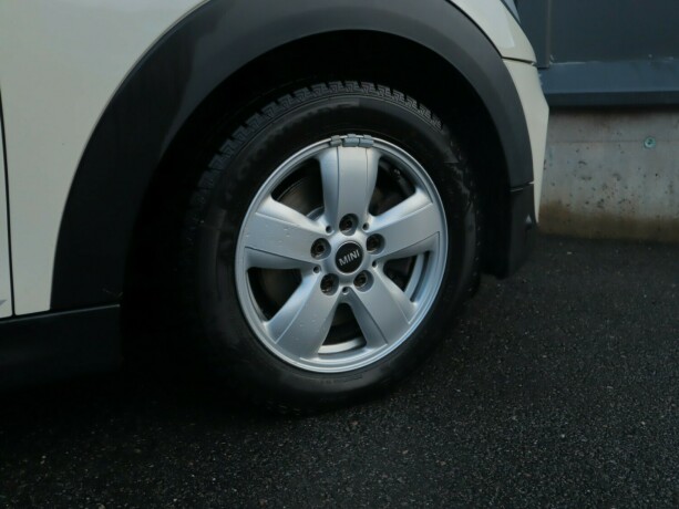 mini-cooper-diesel-2015-big-18