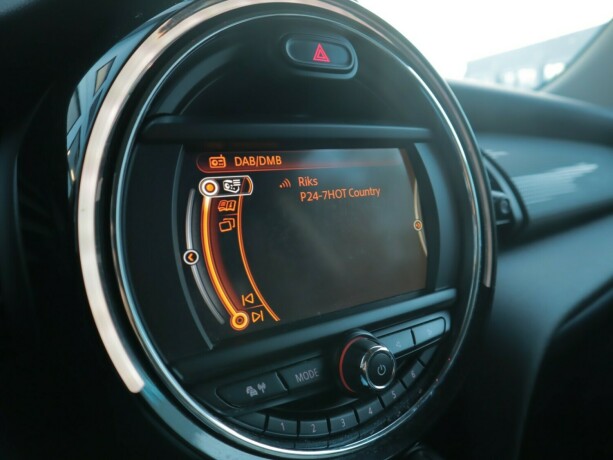 mini-cooper-diesel-2015-big-19