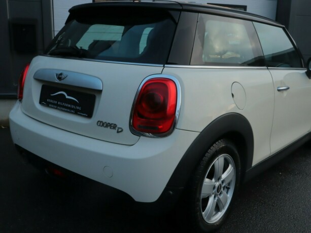 mini-cooper-diesel-2015-big-5
