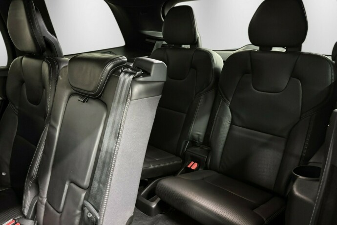 volvo-xc-90-elektrisitetbensin-2017-big-45