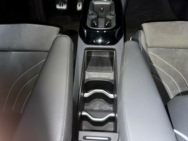 volkswagen-id4-elektrisitet-2022-big-13