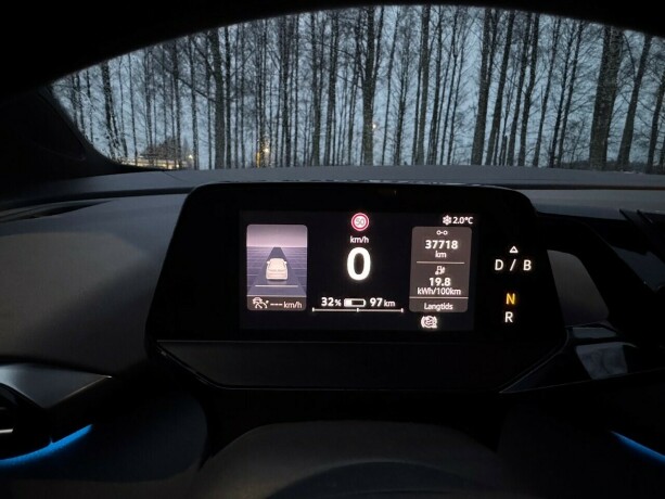 volkswagen-id4-elektrisitet-2022-big-18