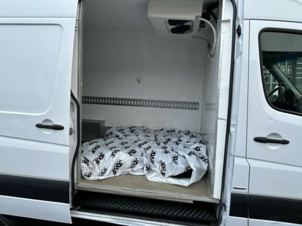 mercedes-benz-sprinter-diesel-2017-big-11