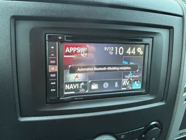 mercedes-benz-sprinter-diesel-2017-big-25