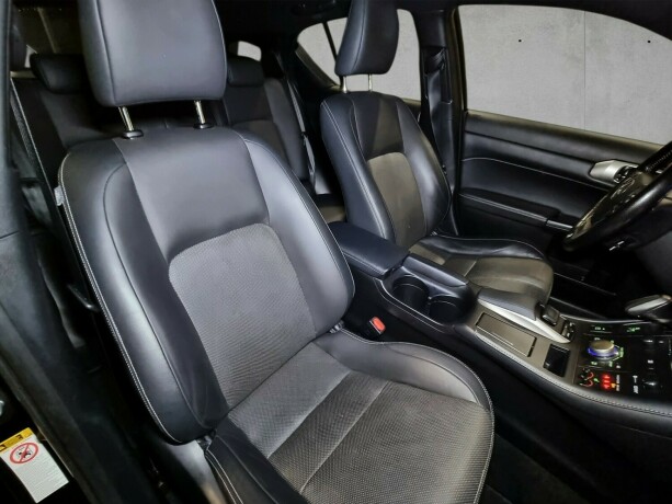 lexus-ct200h-elektrisitetbensin-2018-big-10