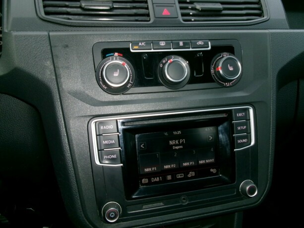 volkswagen-caddy-maxi-diesel-2017-big-11