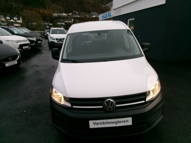 volkswagen-caddy-maxi-diesel-2017-big-1