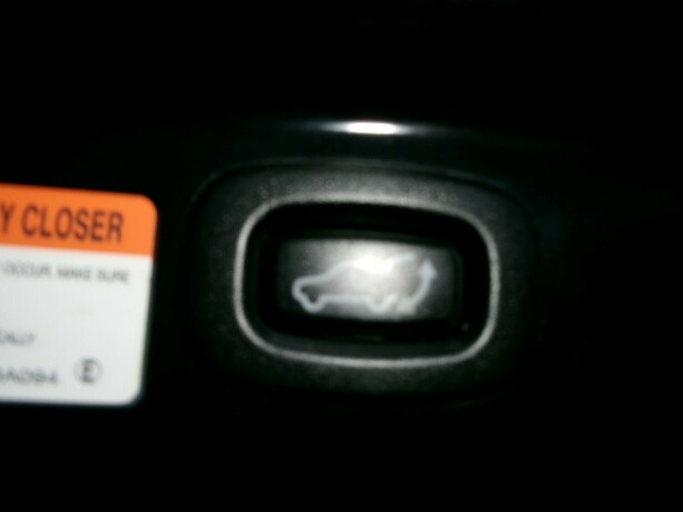 mitsubishi-outlander-elektrisitetbensin-2016-big-8