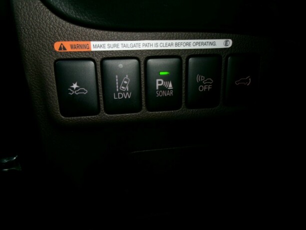 mitsubishi-outlander-elektrisitetbensin-2016-big-13