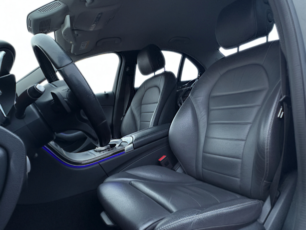 mercedes-benz-c-klasse-bensin-2019-big-7