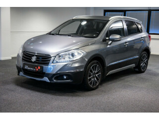 Suzuki | SX4 S-Cross | Bensin | 2015