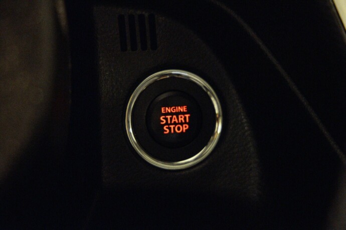 suzuki-sx4-s-cross-bensin-2015-big-19