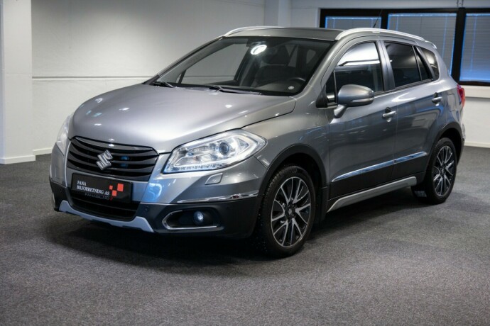 suzuki-sx4-s-cross-bensin-2015-big-0