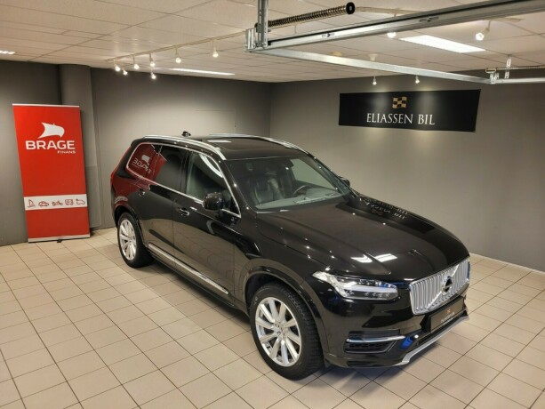 volvo-xc-90-elektrisitetbensin-2018-big-1