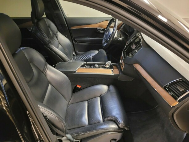 volvo-xc-90-elektrisitetbensin-2018-big-15