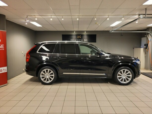 volvo-xc-90-elektrisitetbensin-2018-big-3