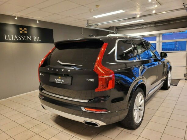 volvo-xc-90-elektrisitetbensin-2018-big-5