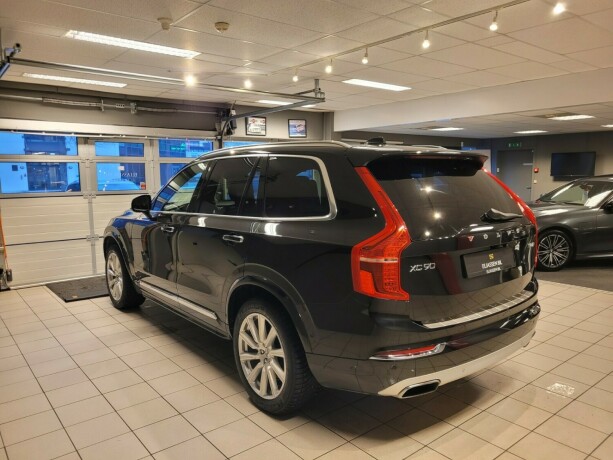 volvo-xc-90-elektrisitetbensin-2018-big-6