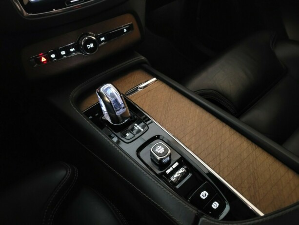 volvo-xc-90-elektrisitetbensin-2018-big-28