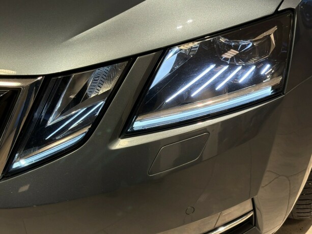 skoda-octavia-bensin-2019-big-3