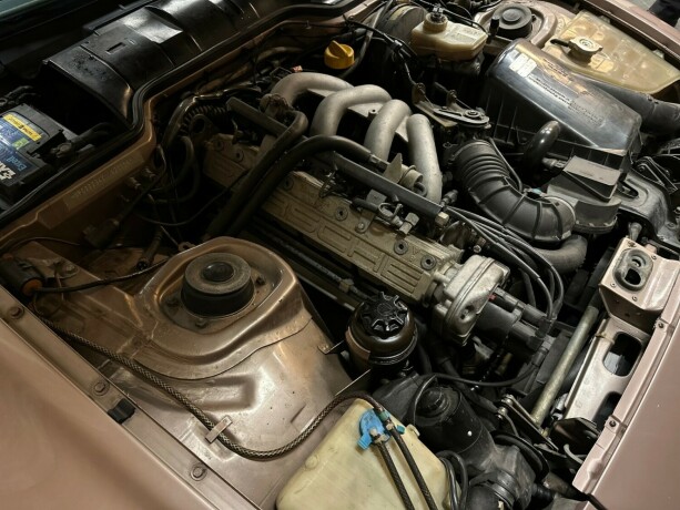 porsche-944-bensin-1987-big-48