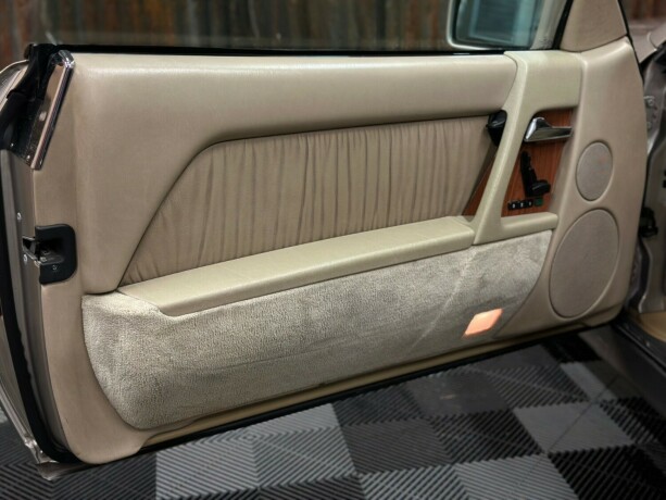 mercedes-benz-sl-bensin-1995-big-25