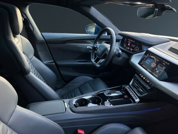 audi-e-tron-gt-rs-elektrisitet-2022-big-12