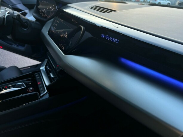 audi-e-tron-gt-rs-elektrisitet-2022-big-34