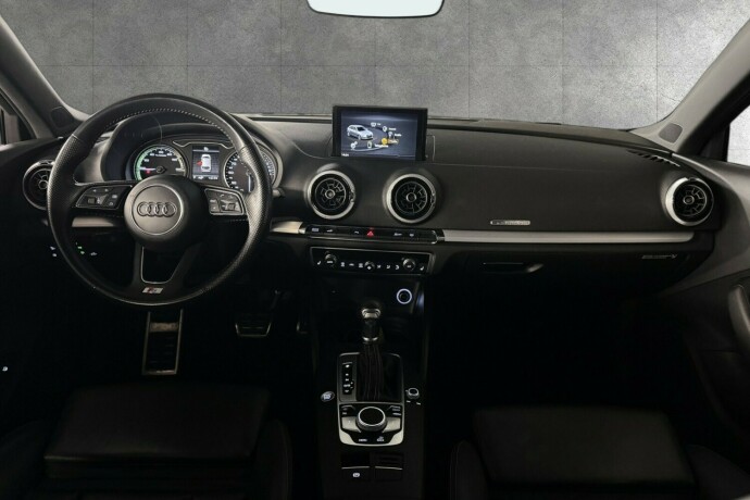 audi-a3-elektrisitetbensin-2018-big-13