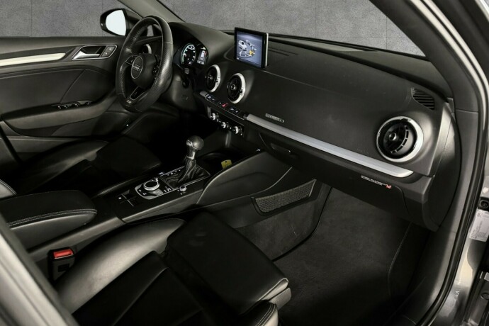 audi-a3-elektrisitetbensin-2018-big-19