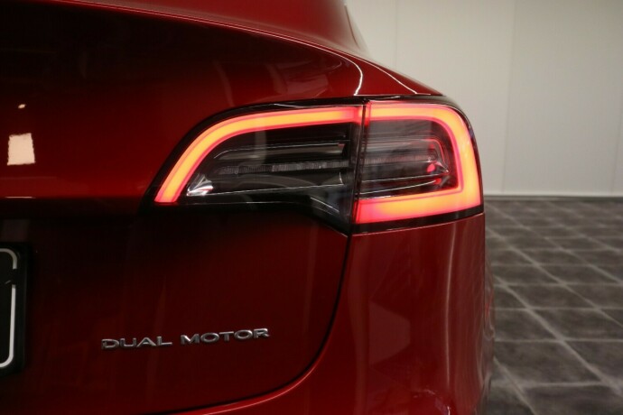 tesla-model-3-elektrisitet-2019-big-31