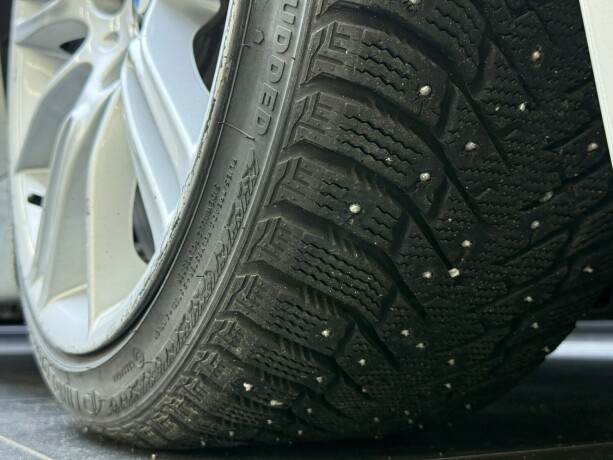 bmw-3-serie-diesel-2010-big-8