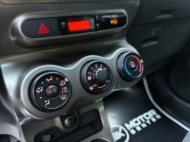 toyota-urban-cruiser-diesel-2012-big-19