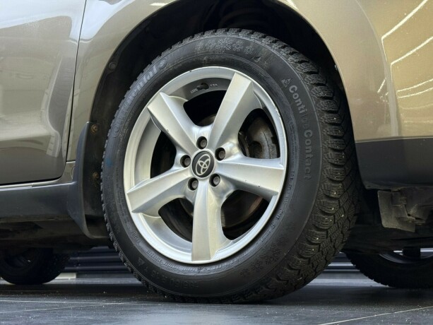 toyota-urban-cruiser-diesel-2012-big-7