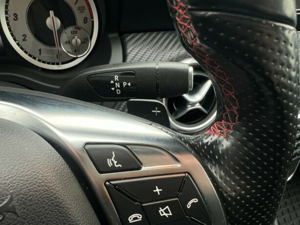 mercedes-benz-a-klasse-bensin-2015-big-20