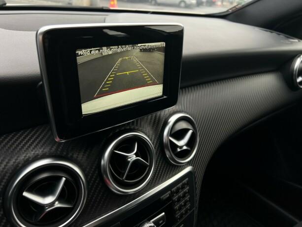 mercedes-benz-a-klasse-bensin-2015-big-21