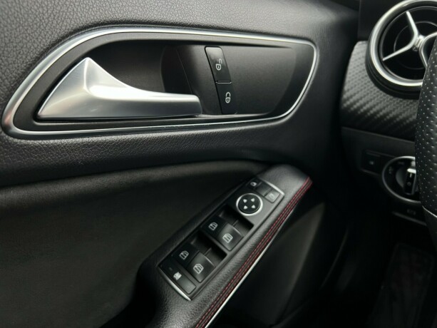 mercedes-benz-a-klasse-bensin-2015-big-29