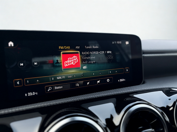 mercedes-benz-a-klasse-bensin-2018-big-8