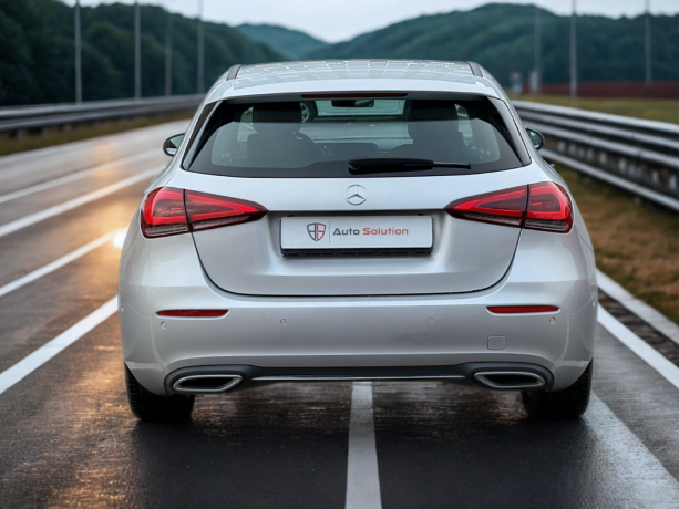 mercedes-benz-a-klasse-bensin-2018-big-3