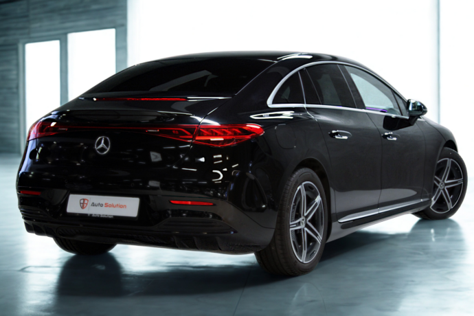 mercedes-benz-eqe-elektrisitet-2022-big-1