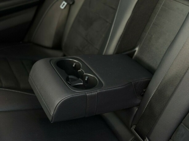 mercedes-benz-gle-elektrisitetdiesel-2020-big-16