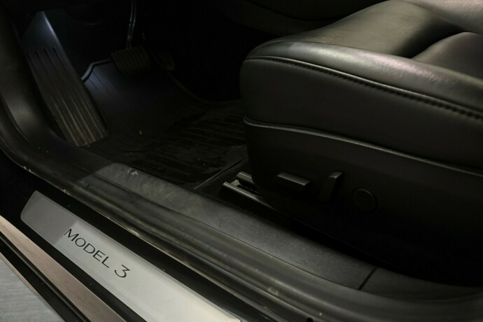 tesla-model-3-elektrisitet-2019-big-12