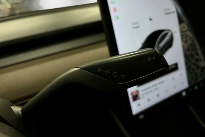 tesla-model-3-elektrisitet-2019-big-18