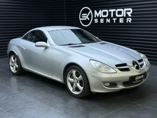 mercedes-benz-slk-bensin-2005-big-2