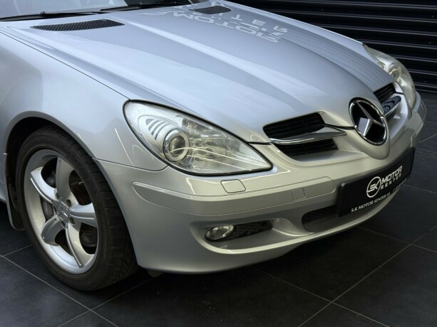mercedes-benz-slk-bensin-2005-big-4